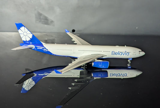 1:400 Belavia A330-200 Phoenix Models