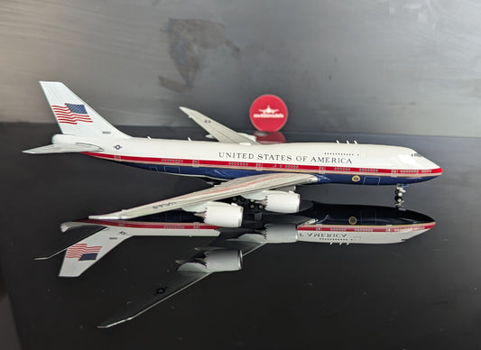 1:400 USAF VC-25B B747-8i “Air Force One” Gemini Jets