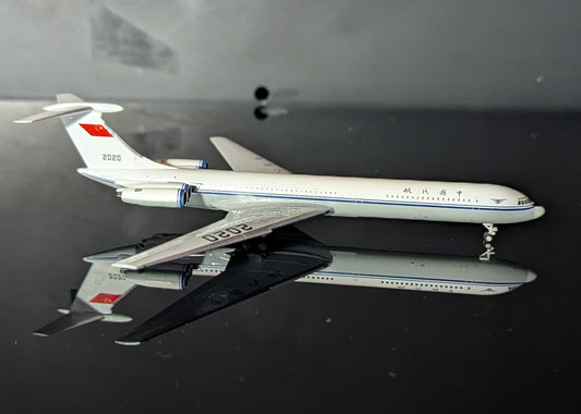 1:400 CAAC IL-62 2020 Phoenix Models