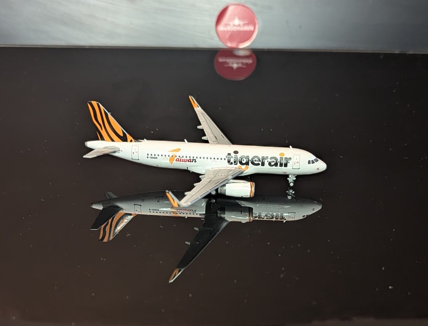 1:400 tigerair A320-200 JC Wings