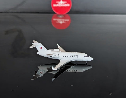 1:400 Swiss Air Force Challenger 604 T-751 3D Design Deck