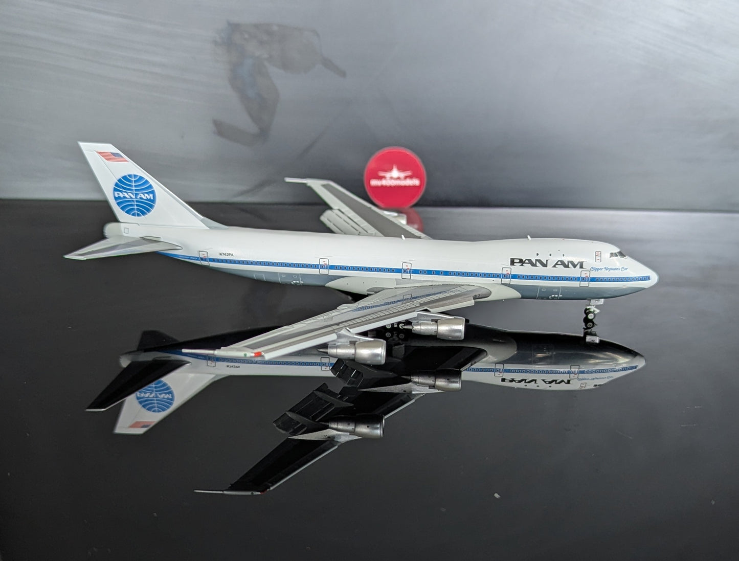 1:400 Pan Am B747-100 “Clipper Neptunes Car” HX Models Flaps Down*