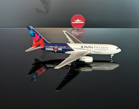 1:400 Delta Air Lines B767-200 "Atlanta 96" Z² Model