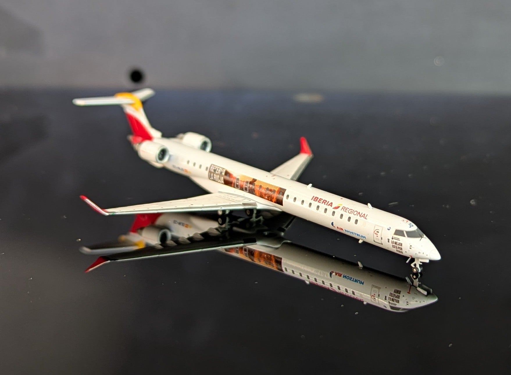 1:400 Iberia Regional CRJ-1000ER JC Wings – mv400models
