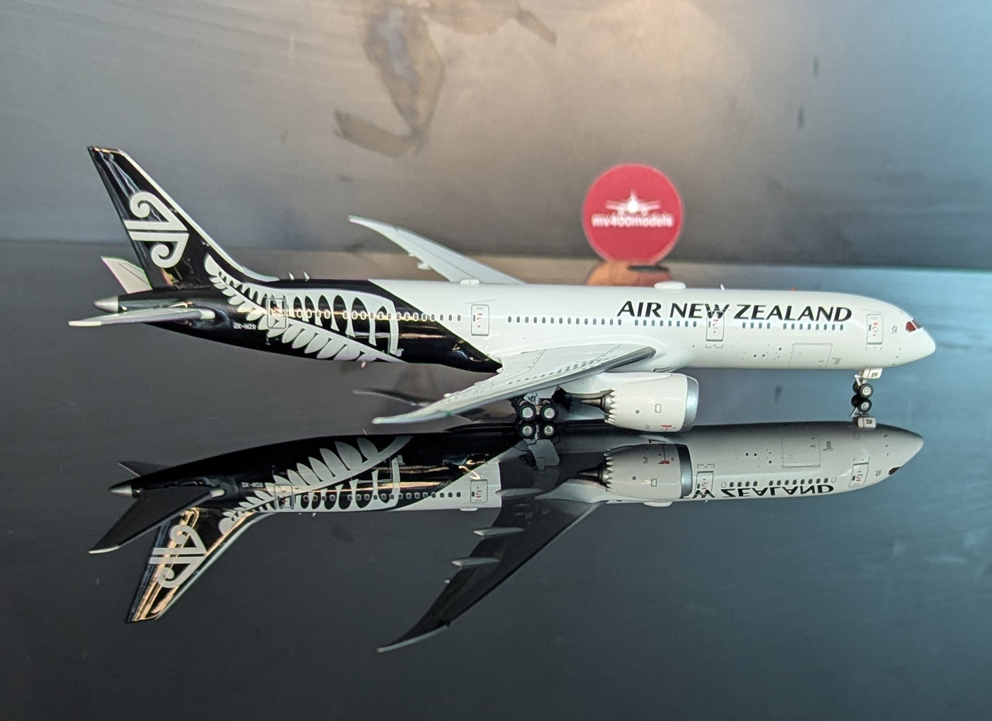 1:400 Air New Zealand B787-9 Dreamliner Aviation 400