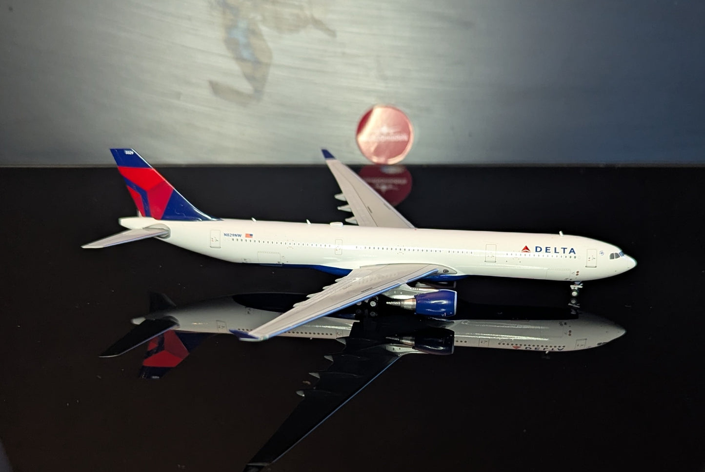 1:400 Delta Air Lines A330-300 Gemini Jets