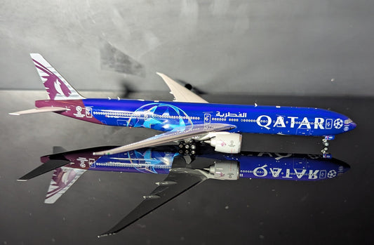 1:400 Qatar Airways B777-300ER “Champions League” Phoenix Models