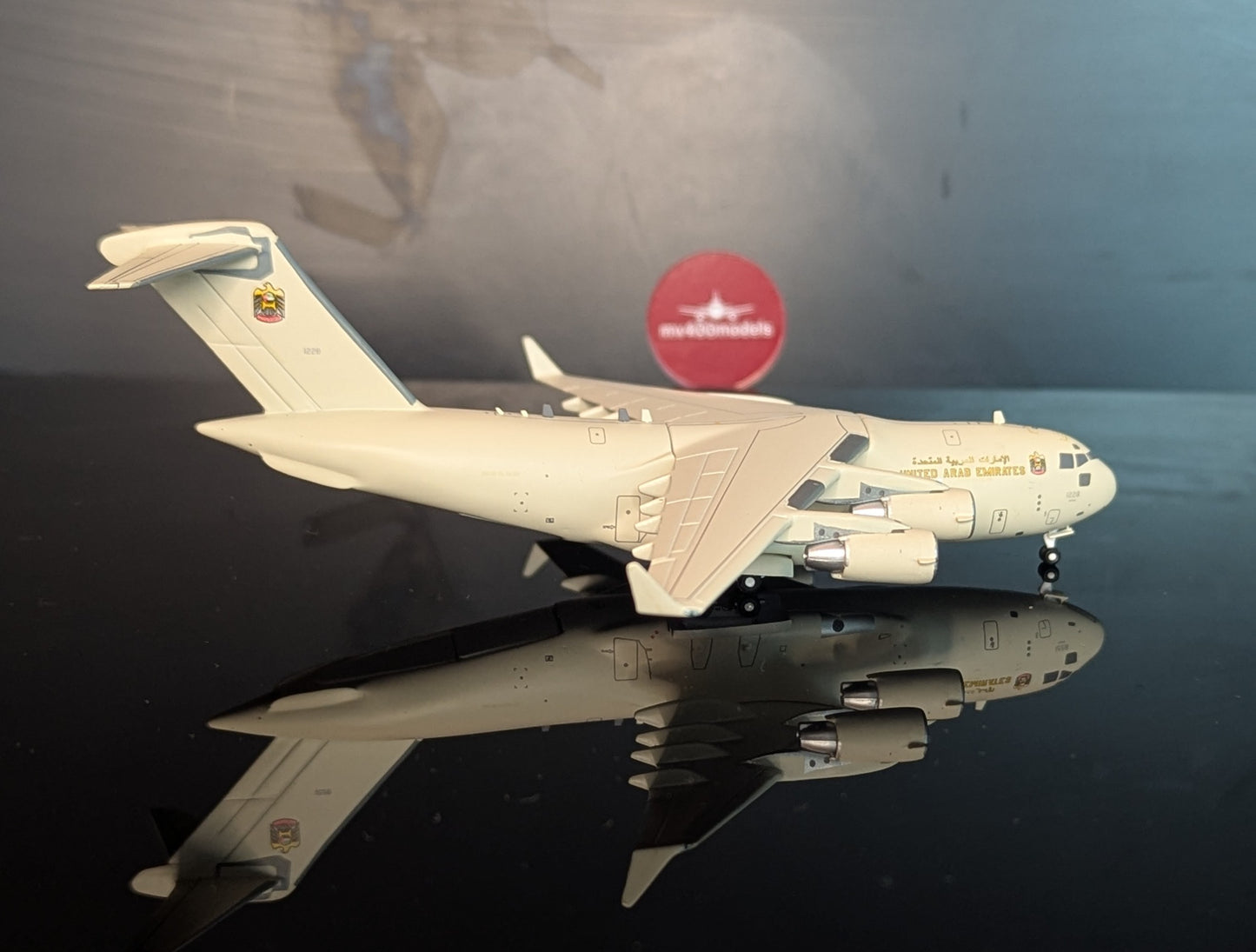 1:400 United Arab Emirates Air Force C-17A Gemini Macs