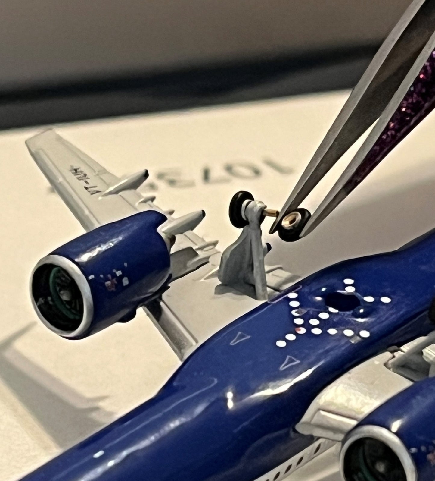 Model Repair kit. Tweezer kit.