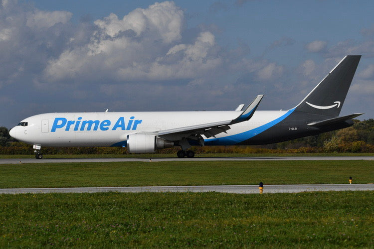 Pre-order 1:400 Amazon Prime Air B767-300ER C-GAZI Phoenix Models