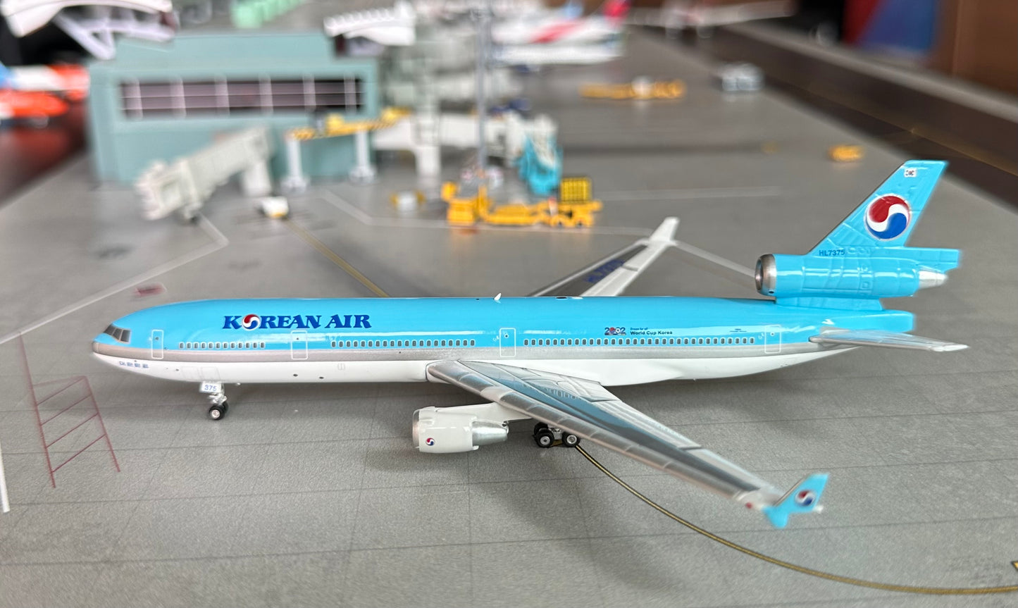 1:400 Korean Air “2002 World Cup” MD-11 Phoenix Models