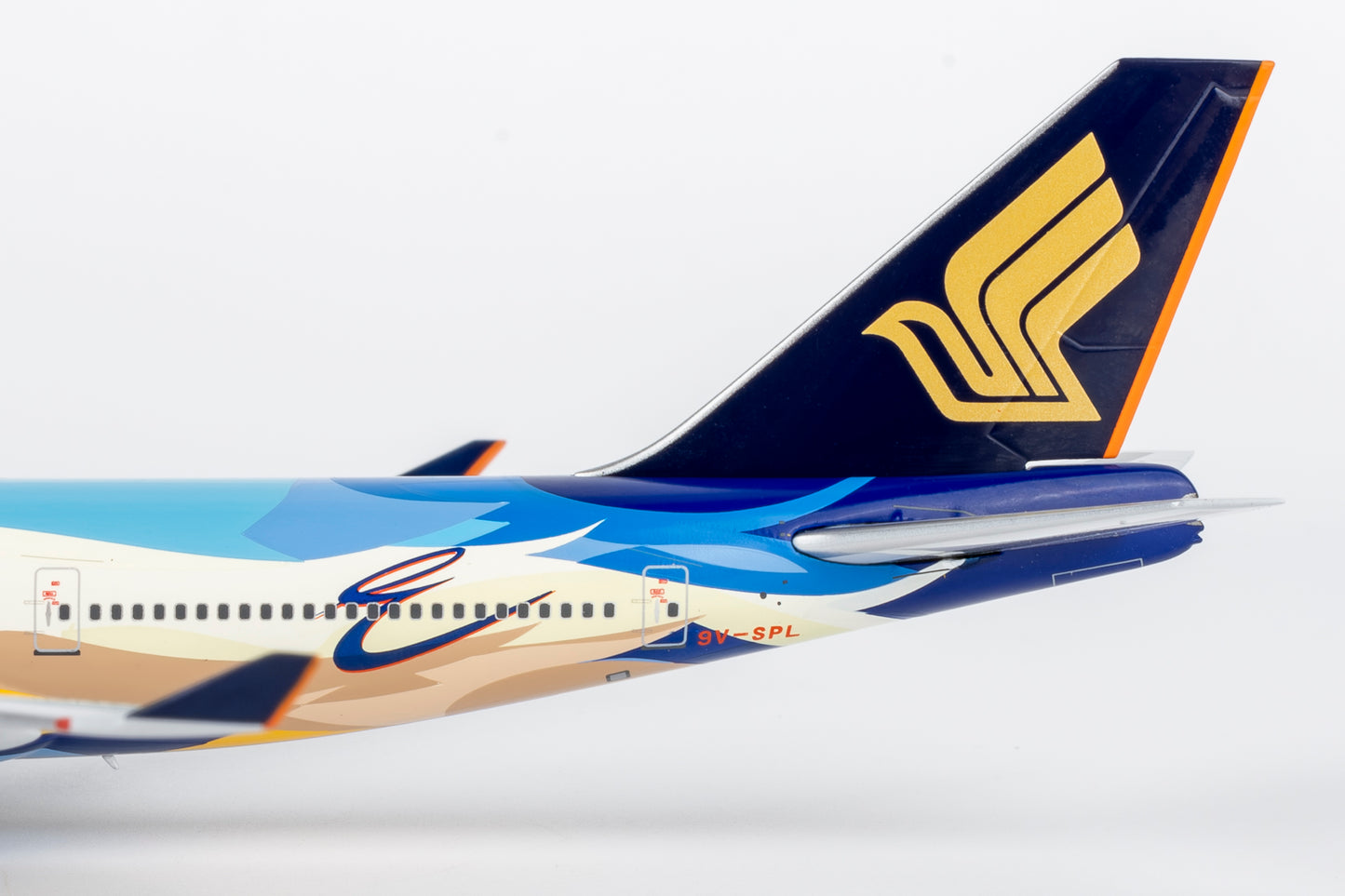 1:400 Singapore Airlines B747-400 9V-SPL “Tropical Livery” NG Models
