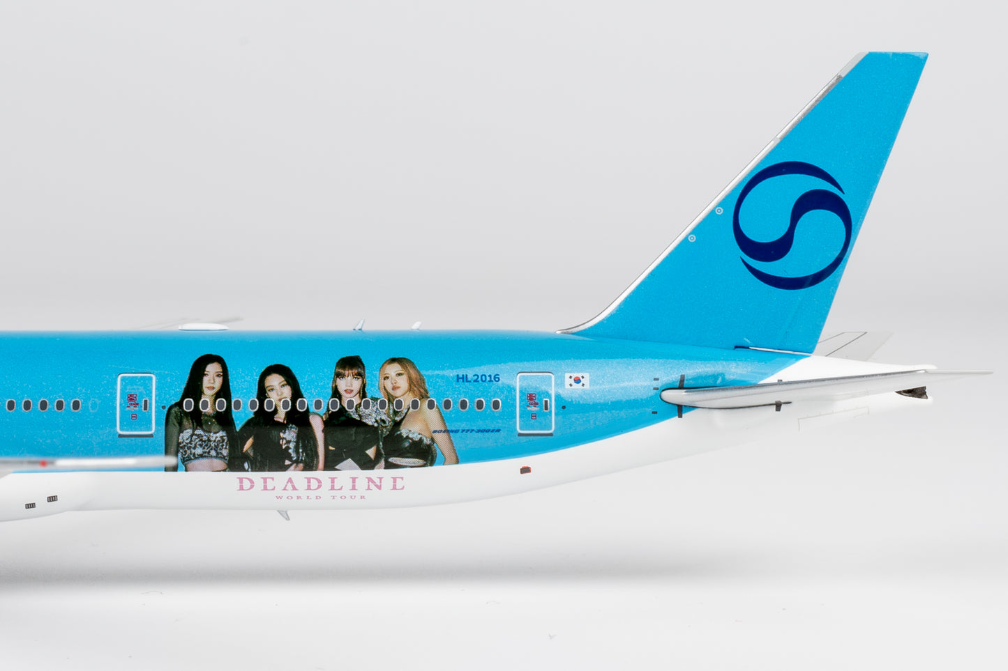 1:400 Korean Air B777-300ER HL2016 BLACKPINK NG Models Ultimate Collection.