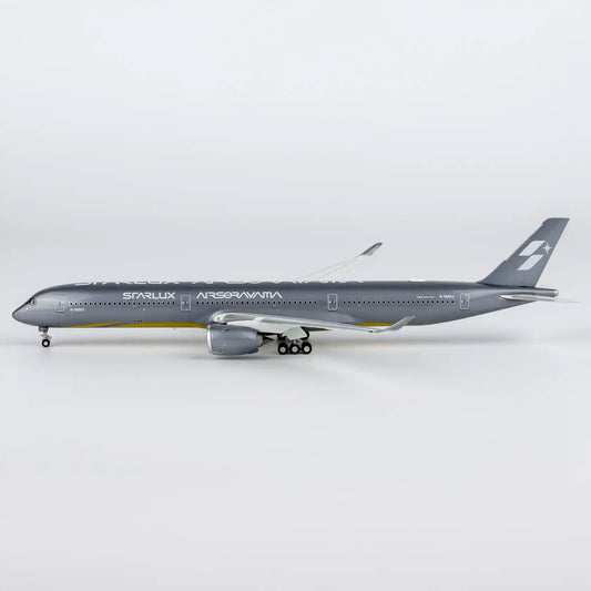 1:400 Starlux A350-1000 “Airsorayama Silver” NG Models Ultimate Collection*