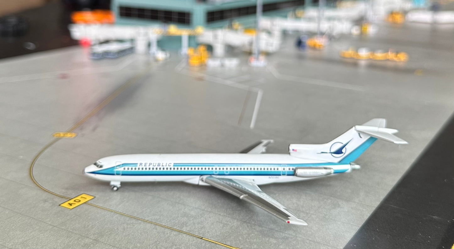 1:400 Republic Air B727-200 Gemini Jets