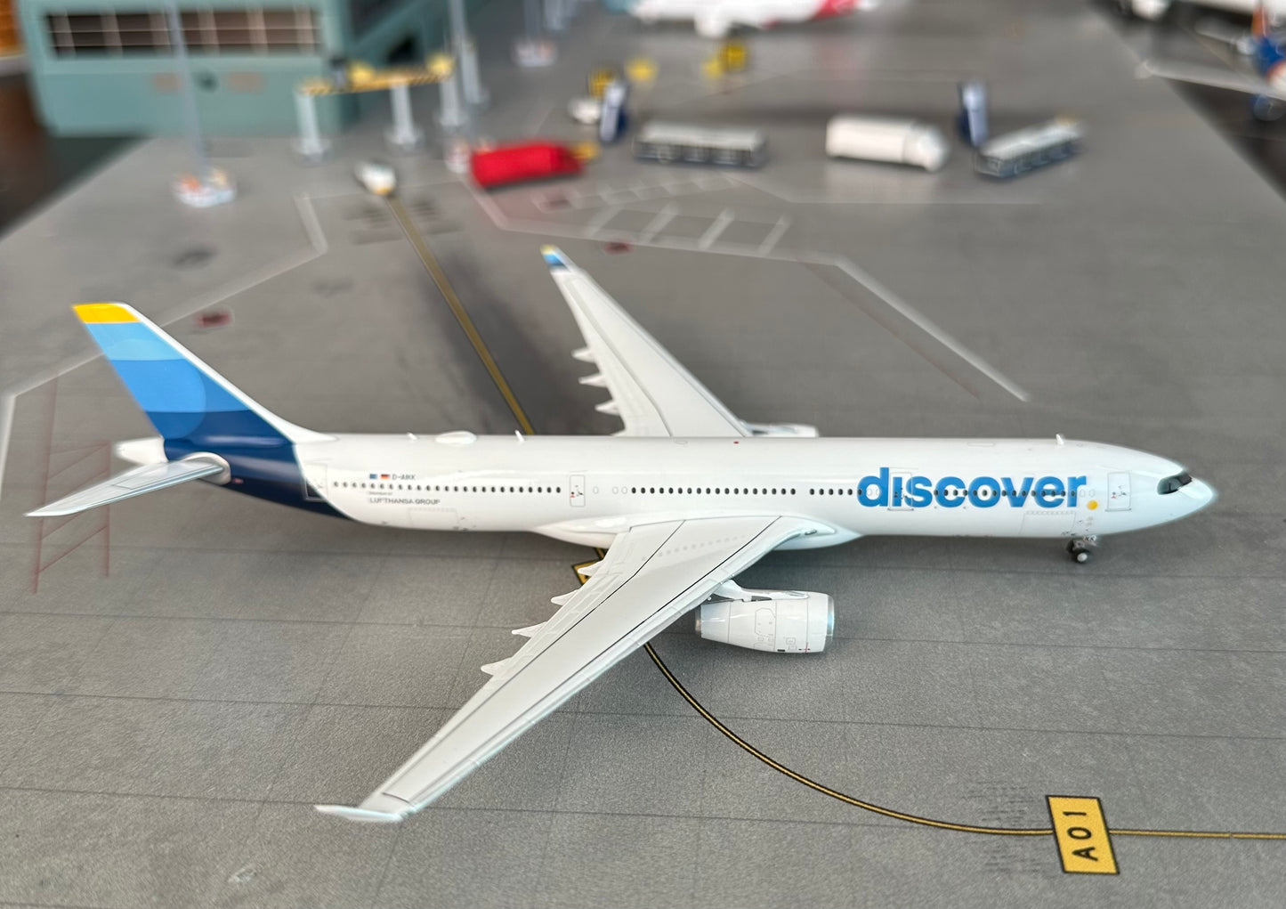 1:400 Discover Airlines A330-300 Gemini Jets