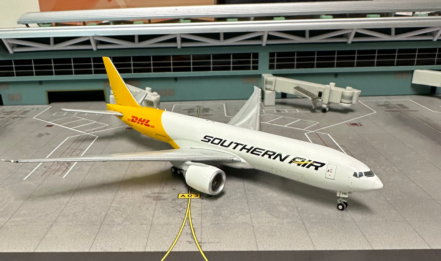 1:400 Southern Air B777-200F Gemini Jets