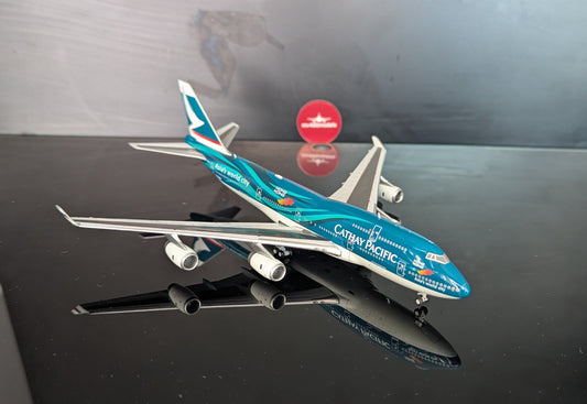 1:400 Cathay Pacific B747-400 “Asia’s World City” JC Wings