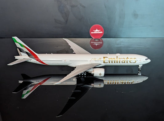 1:400 Emirates B777-300ER Gemini Jets