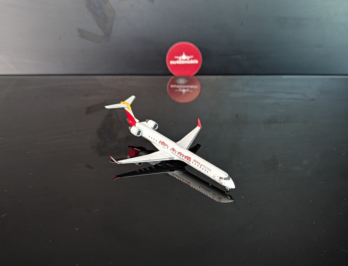 1:400 Iberia Regional (Air Nostrum) CRJ-1000ER “Vista Vigo” JC Wings