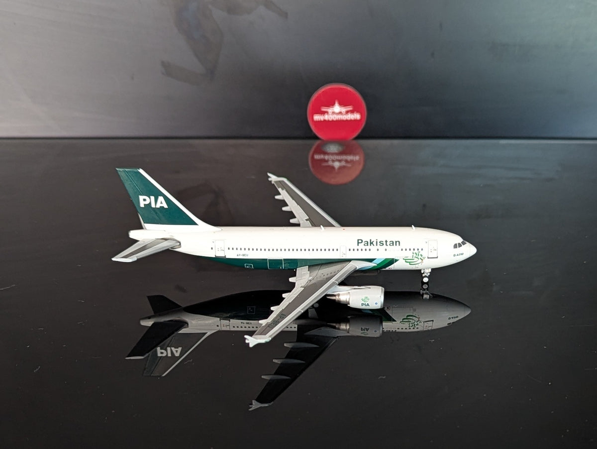 1:400 P.I.A Pakistan International A310-300 JC Wings