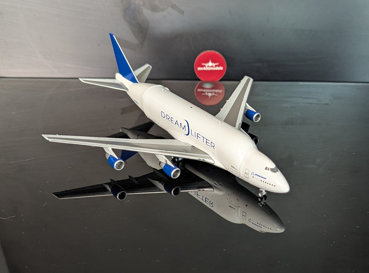 1:400 The Boeing Company B747-400LCF “Dreamlifter” N780BA JC Wings Interactive Series