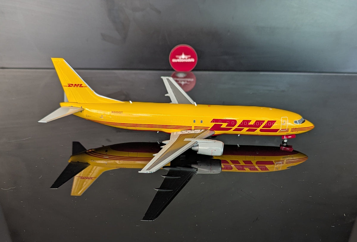 1:200 DHL (Southern Air) B737-400 JC Wings