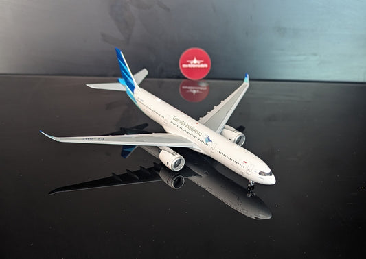 1:400 Garuda Indonesia A330-900 PK-GHF Aviation 400