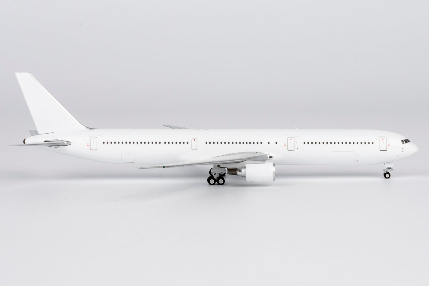 1:400 Blank Model B767-400ER CF6 Engines NG Models