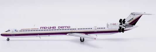 Pre-order 1:400 House Color MD-81 “MD-UHB Demo" JC Wings