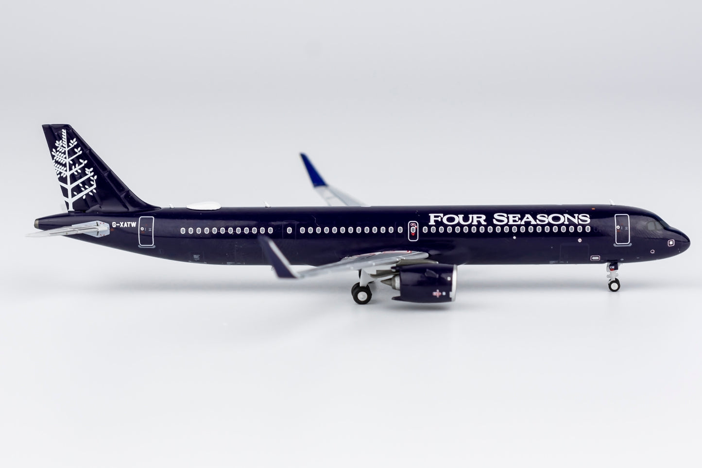 1:400 TCS World Travel (Titan Airways) A321-neo NG Models