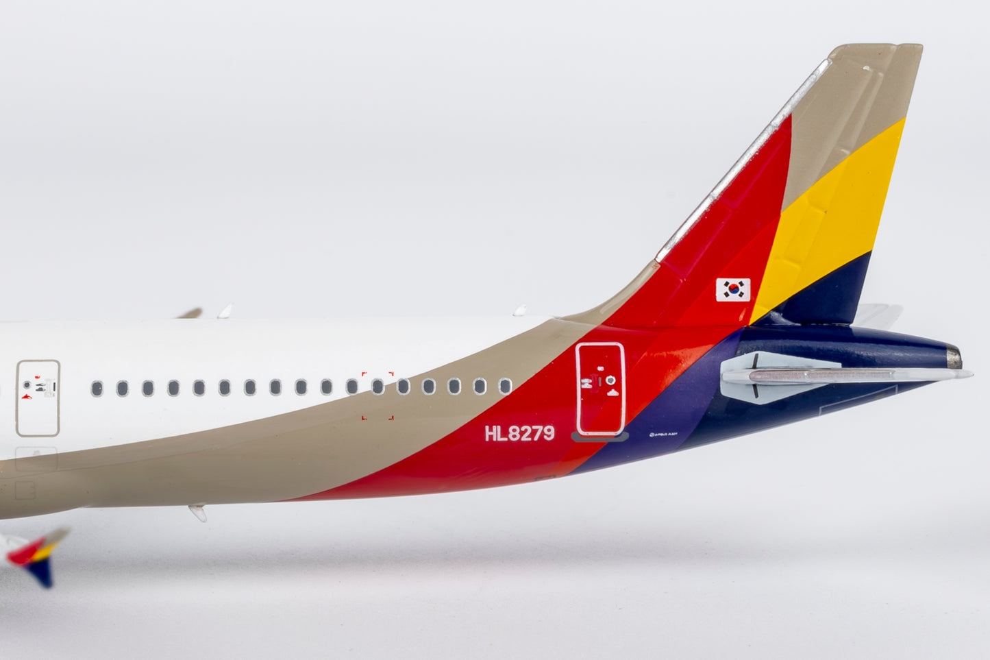1:400 Asiana Airlines A321-200 HL8278 NG Models