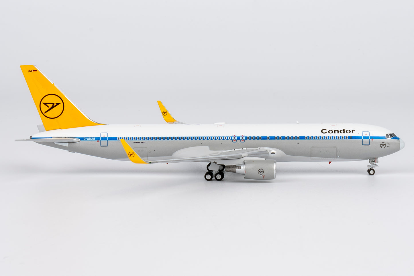 1:400 Condor B767-300ER D-ABUM White Nose cone NG Models