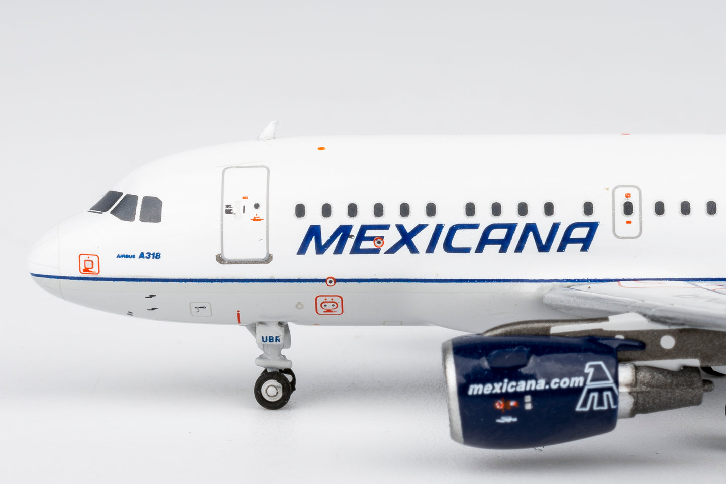 1:400 Mexicana A318-100 XA-UBR “Old Colors” NG Models