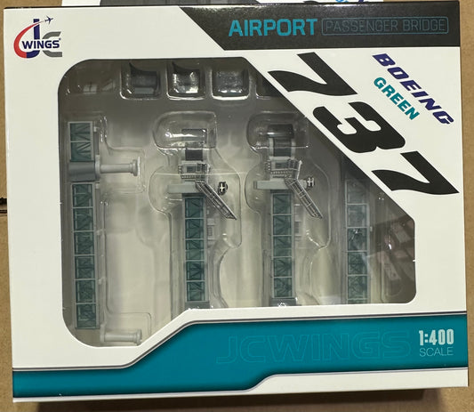 1:400 Airport Passenger Boarding Bridge Set GSE B737 (Green) JC Wings