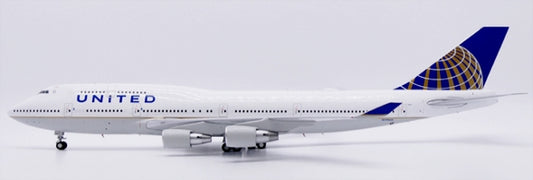 Pre-order 1:200 United Airlines B747-400 JC Wings