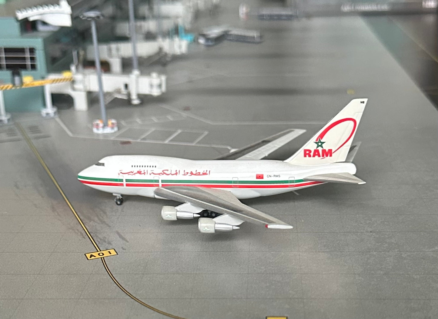 1:500 Royal Air Maroc B747SP Herpa Wings