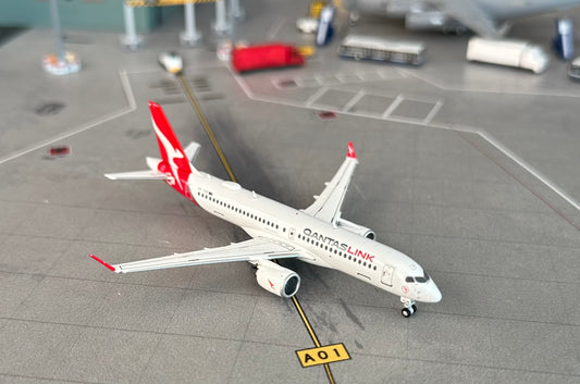 1:400 QantasLink A220-300 Gemini Jets