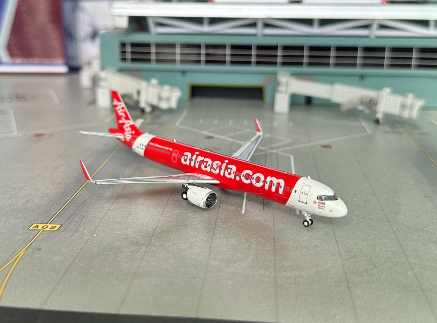 1:400 AirAsia A321-200 Pandamodel