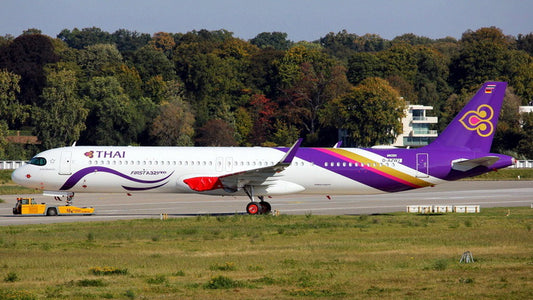 Pre-order 1:400 Thai Airways A321neo HS-TOA  Phoenix Models