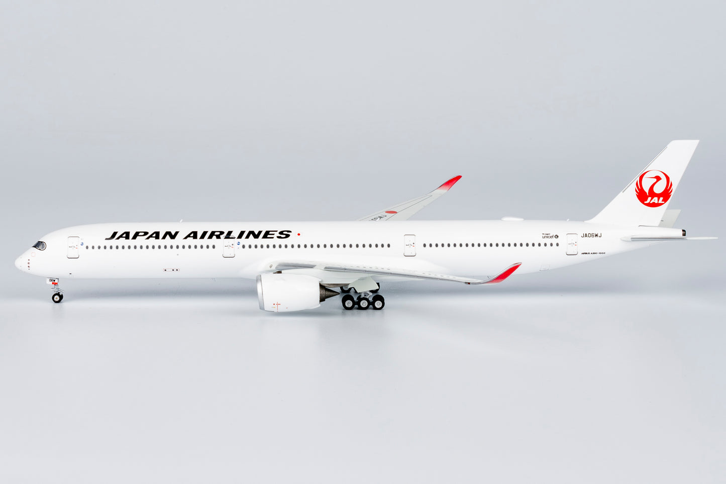 1:400 Japan Airlines A350-1000 JA06WJ NG Models