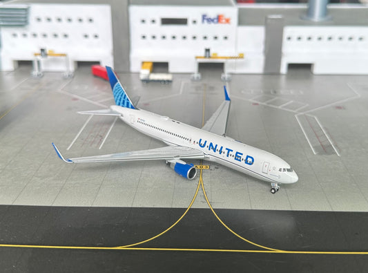 1:400 United Airlines B767-300ER NG Models