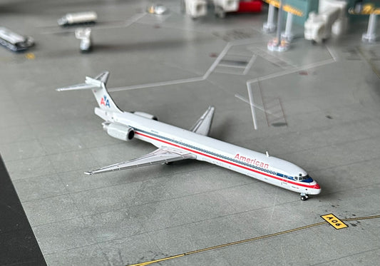 1:400 American Airlines MD-90-30 Gemini Jets