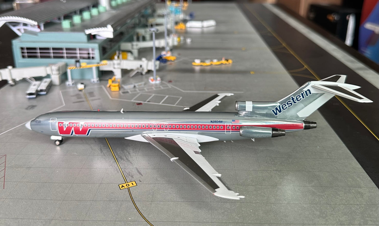 1:200 Western Airlines B727-200 IFLIGHT 200