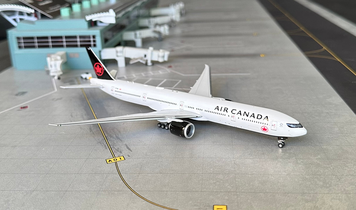 1:400 Air Canada B777-300ER Phoenix Models