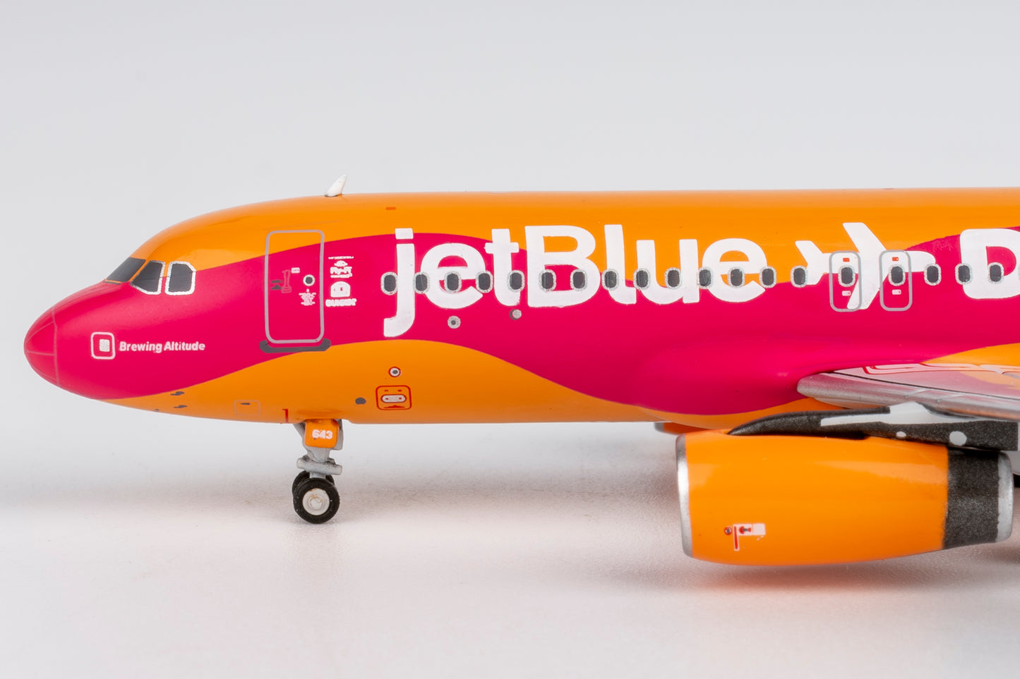 1:400 JetBlue A320-200 “Dunkin Donuts”  NG Models