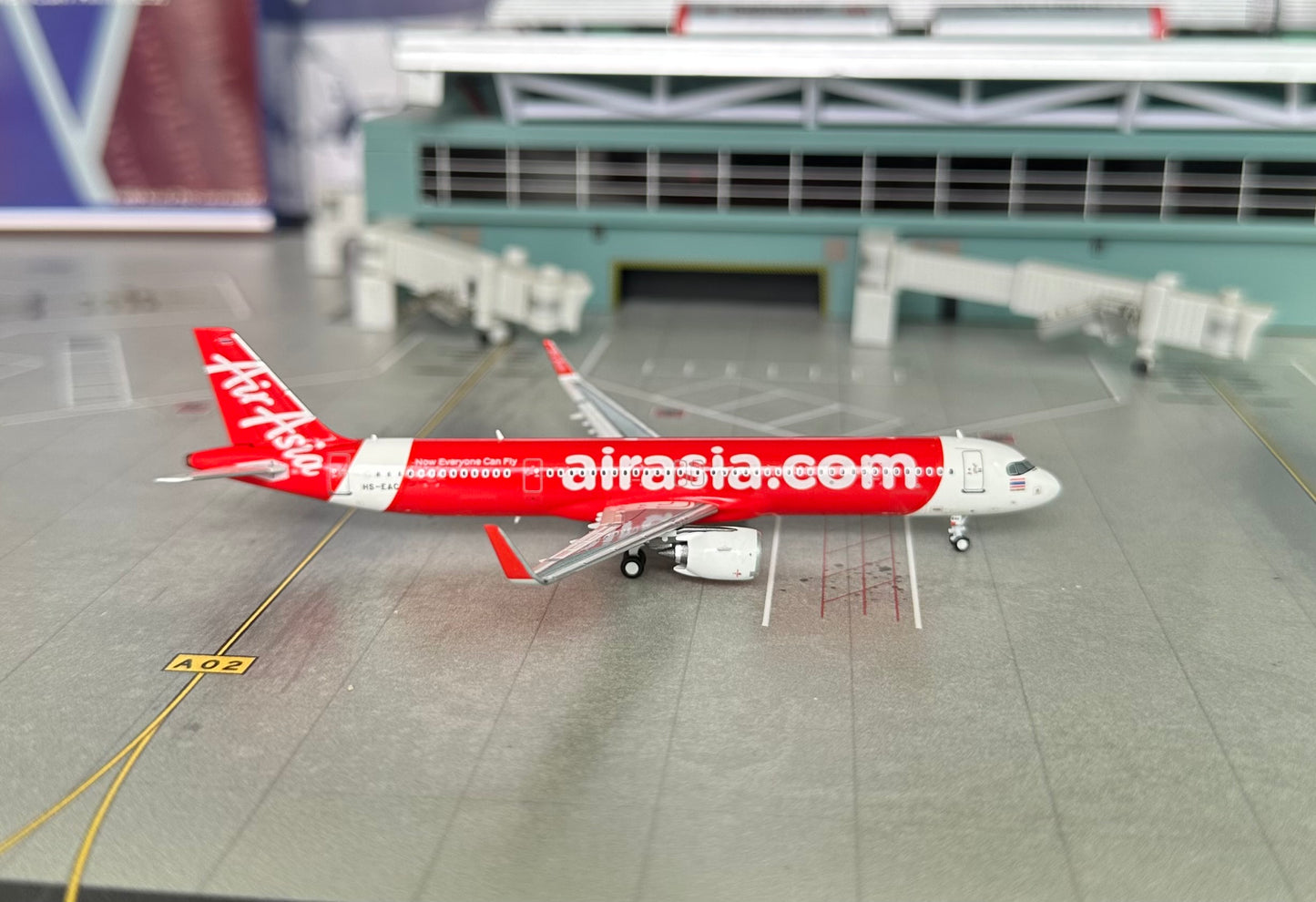 1:400 Thai AirAsia HS-EAC A321-200 Pandamodel