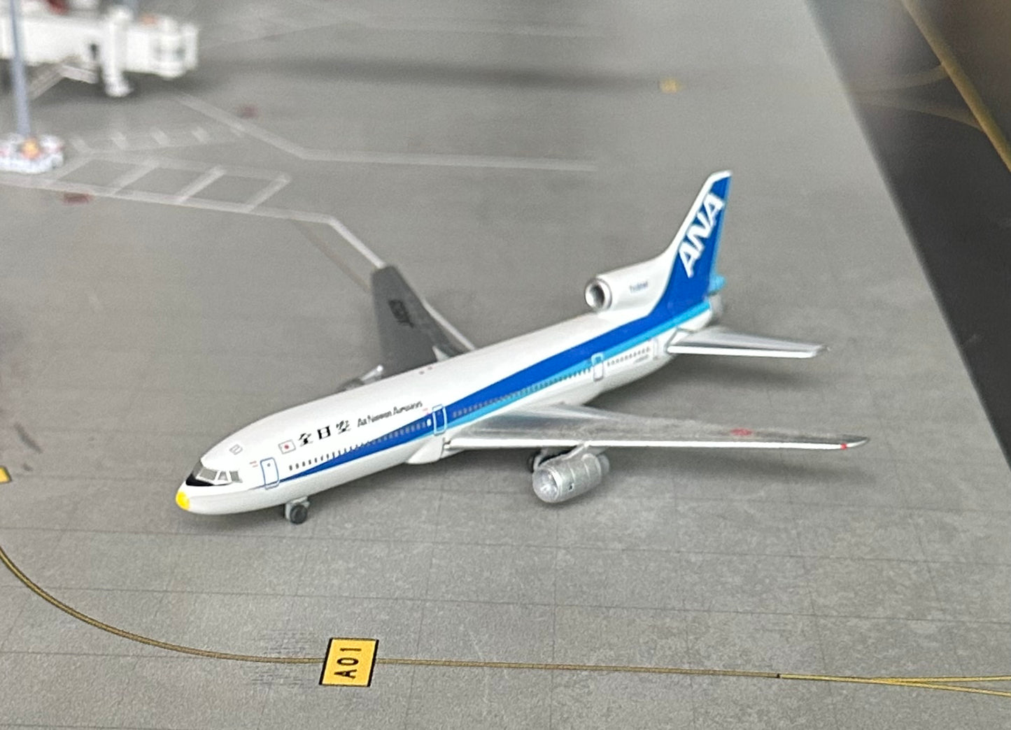 1:500 ANA All Nippon Airways Lockheed L-1011 Tristar Herpa Wings