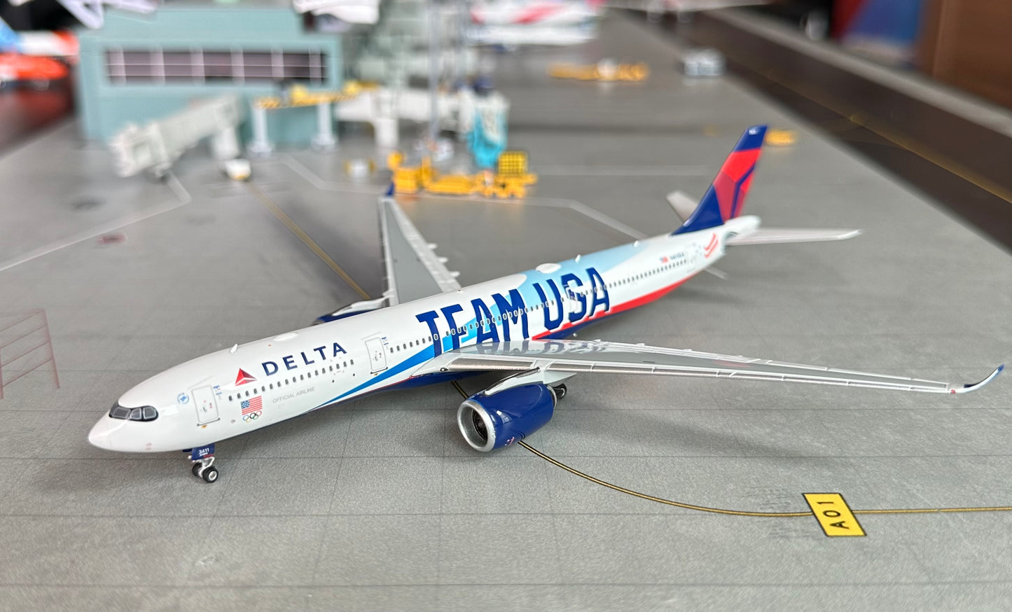 1:400 Delta Air Lines A330-900neo "Team USA" Phoenix Models