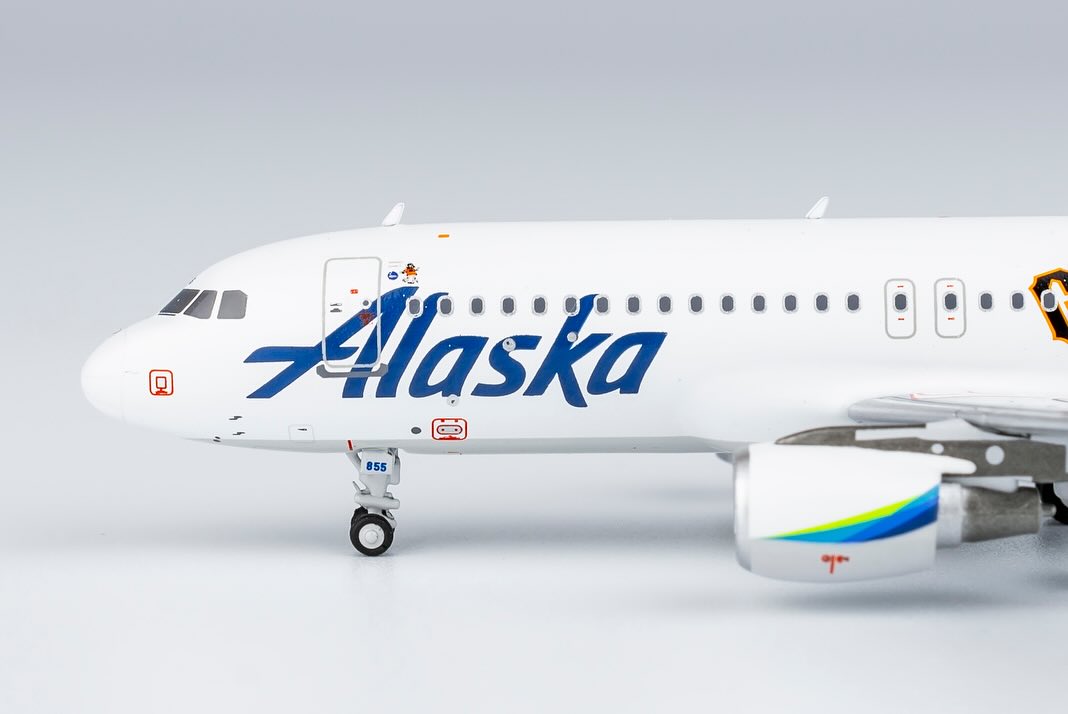 One left* 1:400 Alaska Airlines A320-200 (GIANTS) NG Models